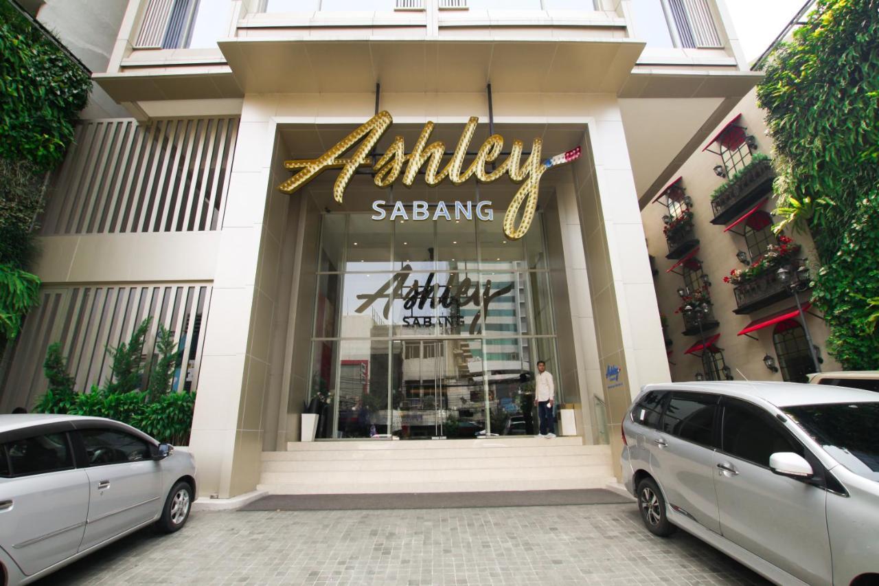 Hotel Ashley Sabang Yakarta Exterior foto